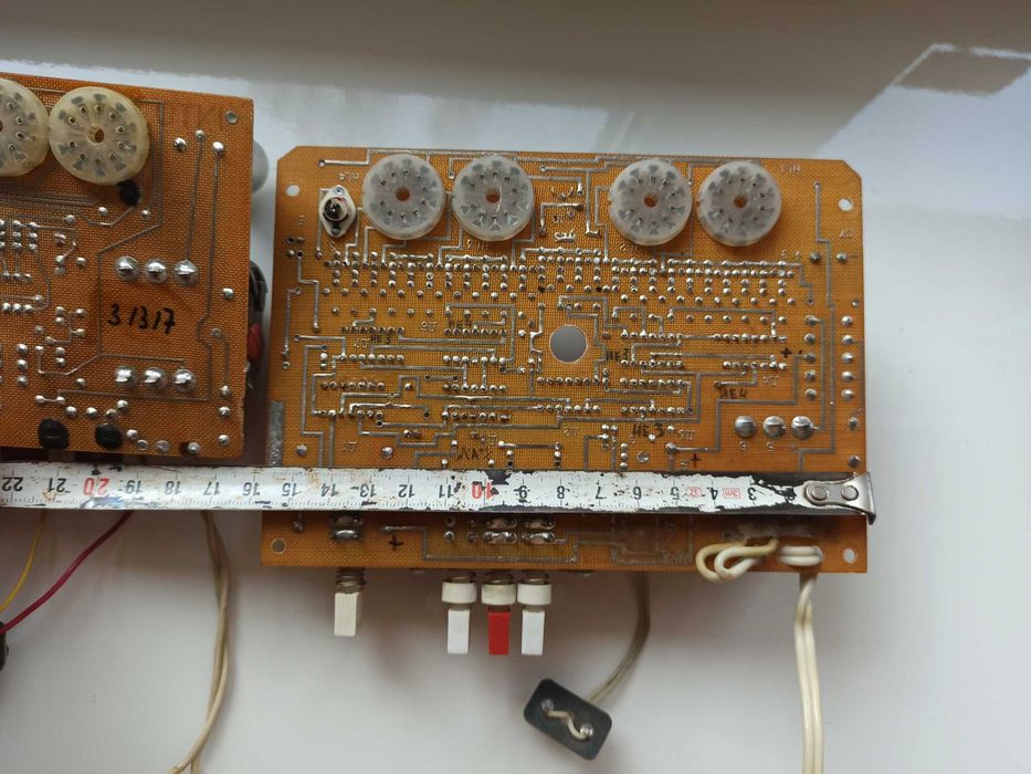 Плати часы электроника годинника на лампах зроби сам БЕЗКОШТОВНА ОЛХдо