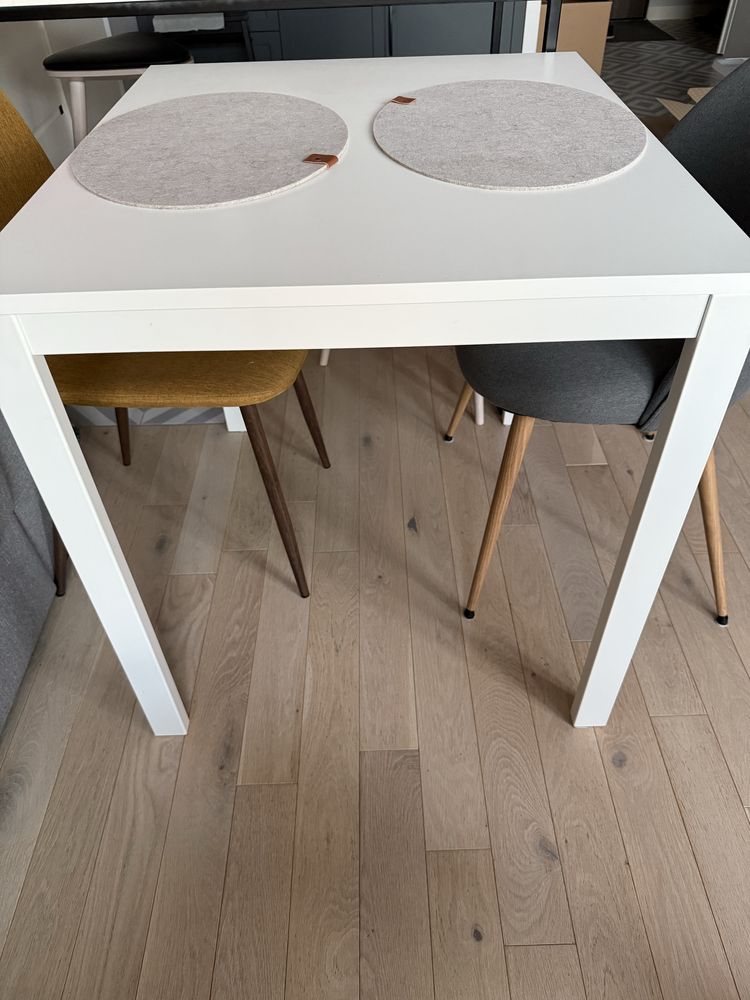 Stół IKEA Vangsta rozkładany biały