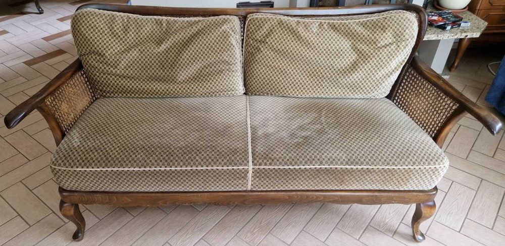 Zestaw mebli w stylu Chippendale