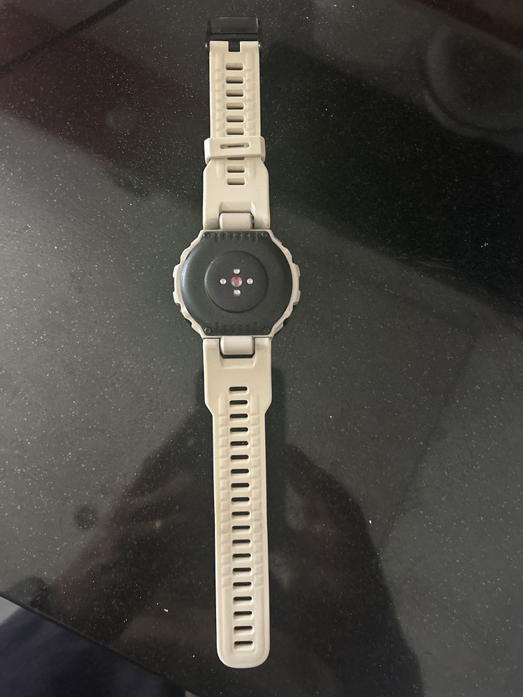 Vendo relogio Amazfit T rex usado em optimas condicoes de utilizacao.