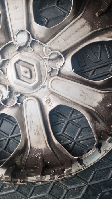 Колпак ковпак Рено renault  r 15 диски