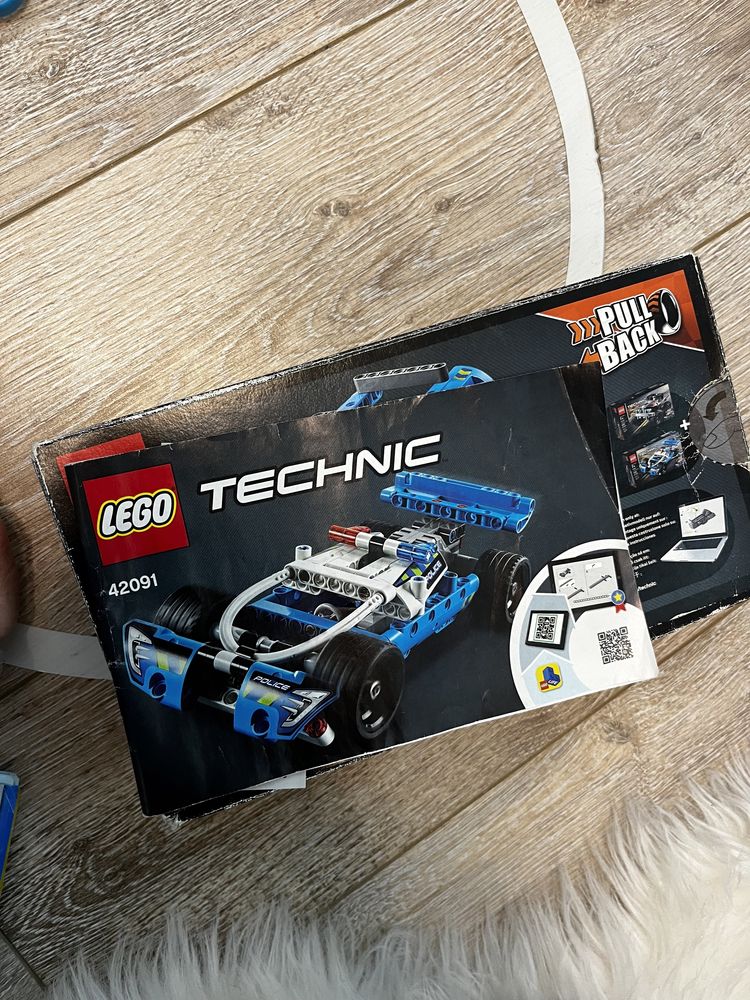 Lego Technic 42091 поліцейська машина