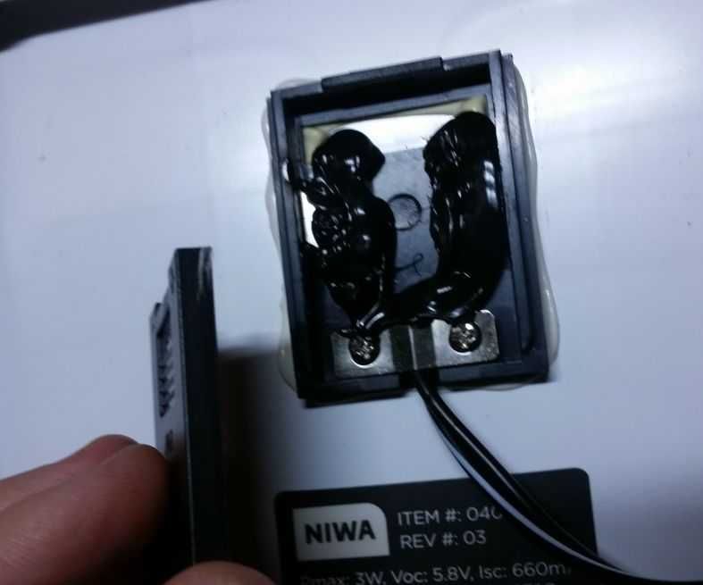 Солнечная панель 3W, 19x19 см — для зарядных устройств и DIY-проектов