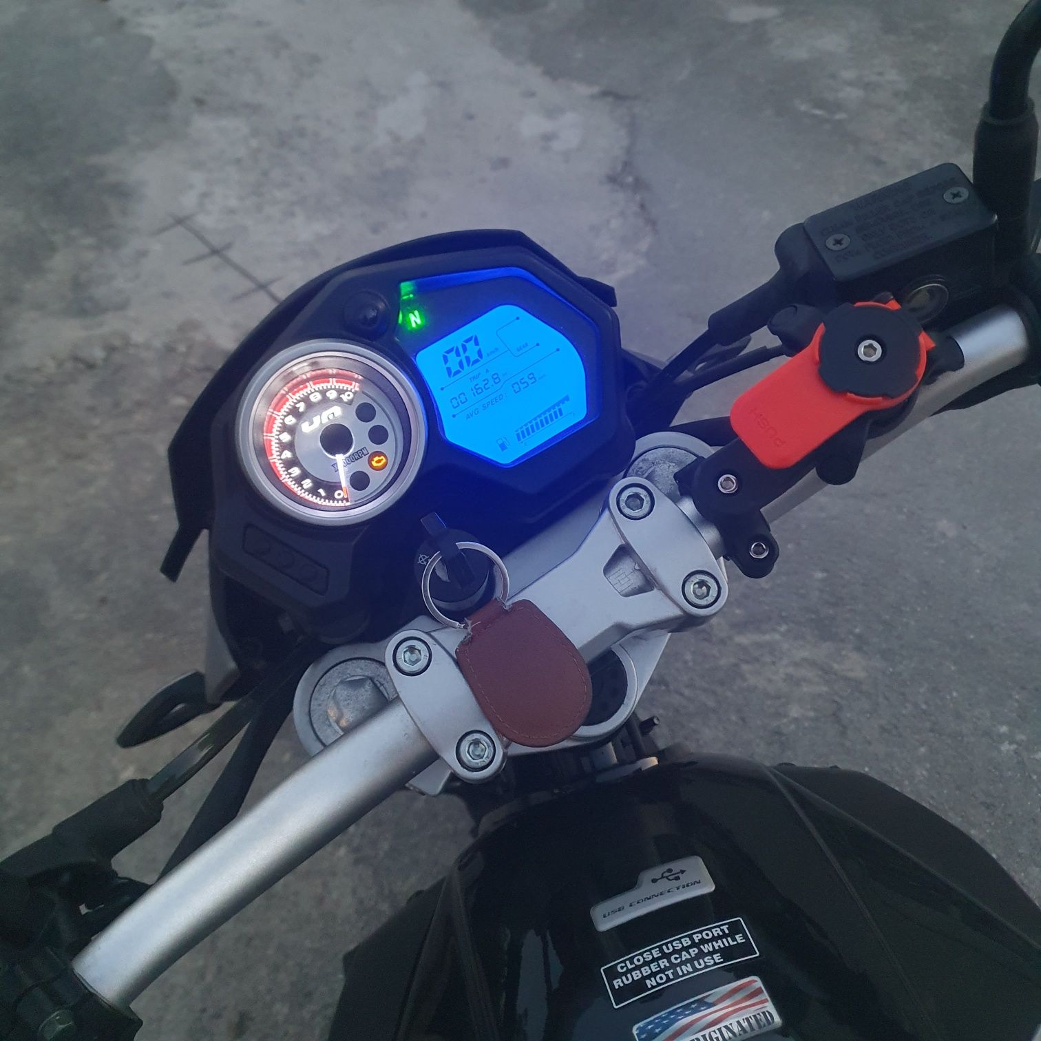 UM xtreet 125cc injecção