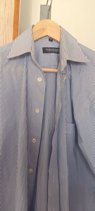 Camisa Lacoste ,Seiden sticker tamanho L