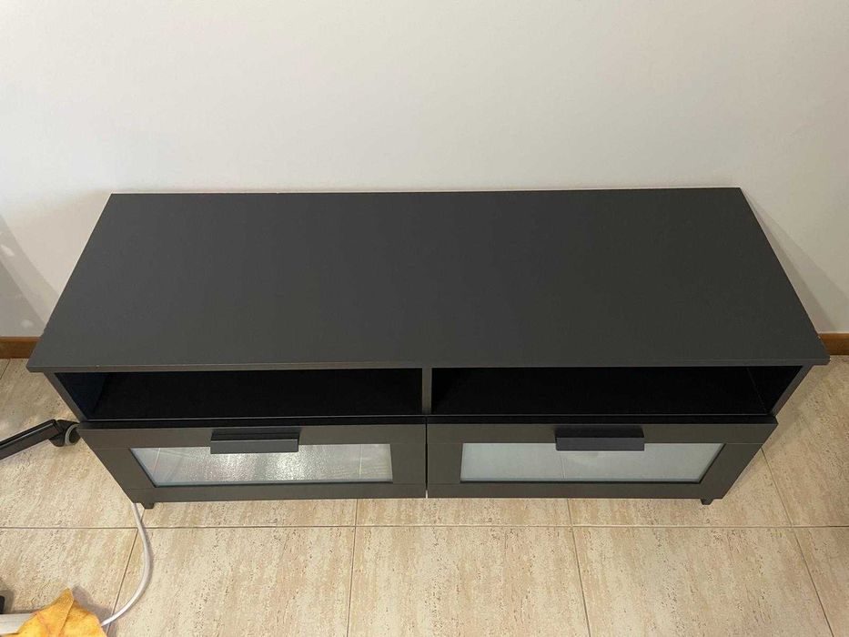 Móvel de TV com 2 gavetas