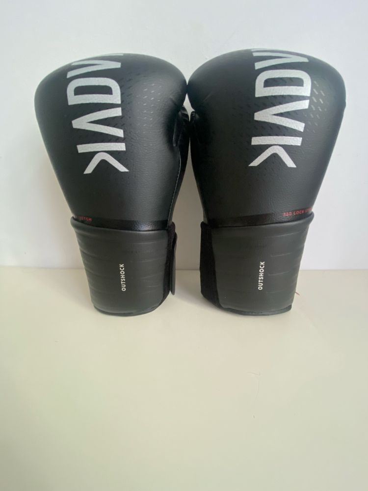 Luvas de boxe novas