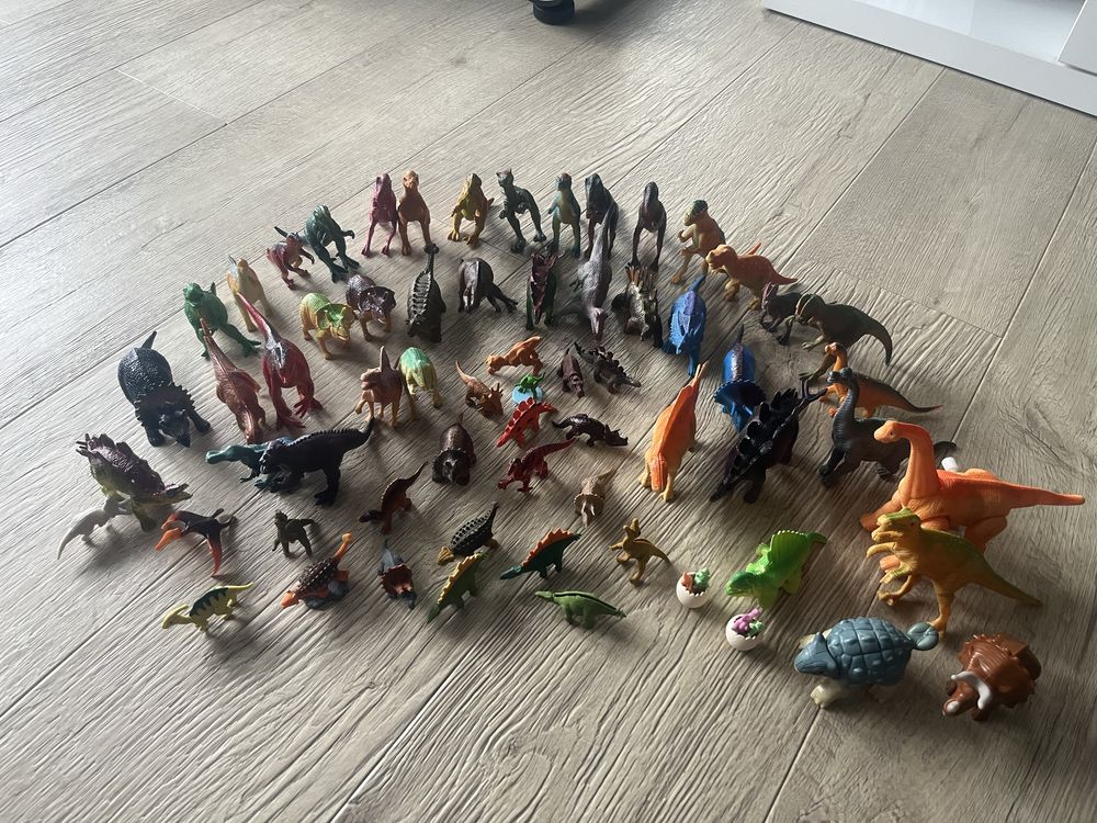 Dinozaury - figurki