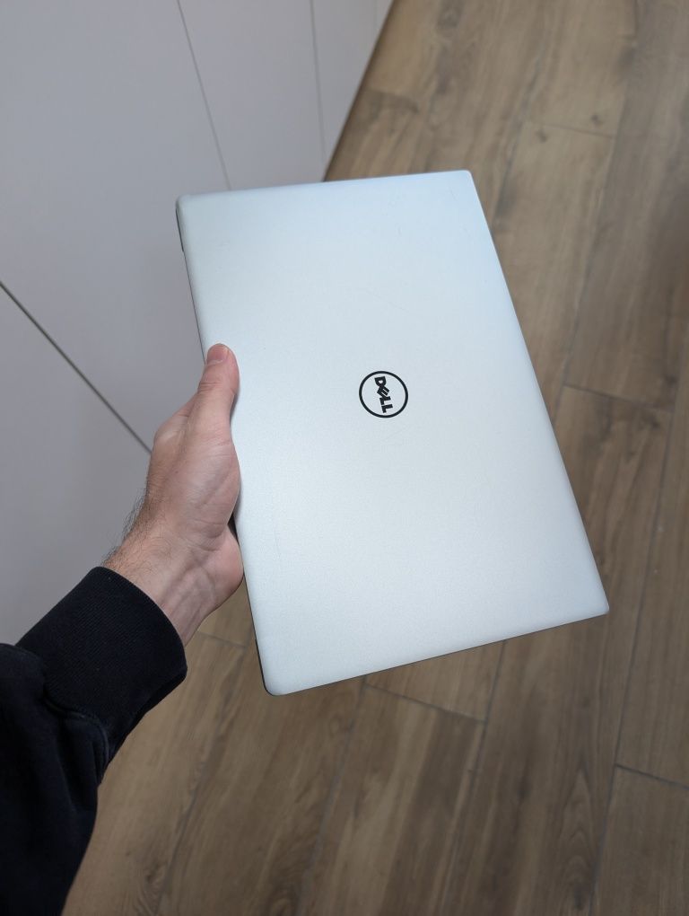 Dell XPS 13 9350 8/256gb i5-6200 13.3"FullHD IPS ShopusCenter