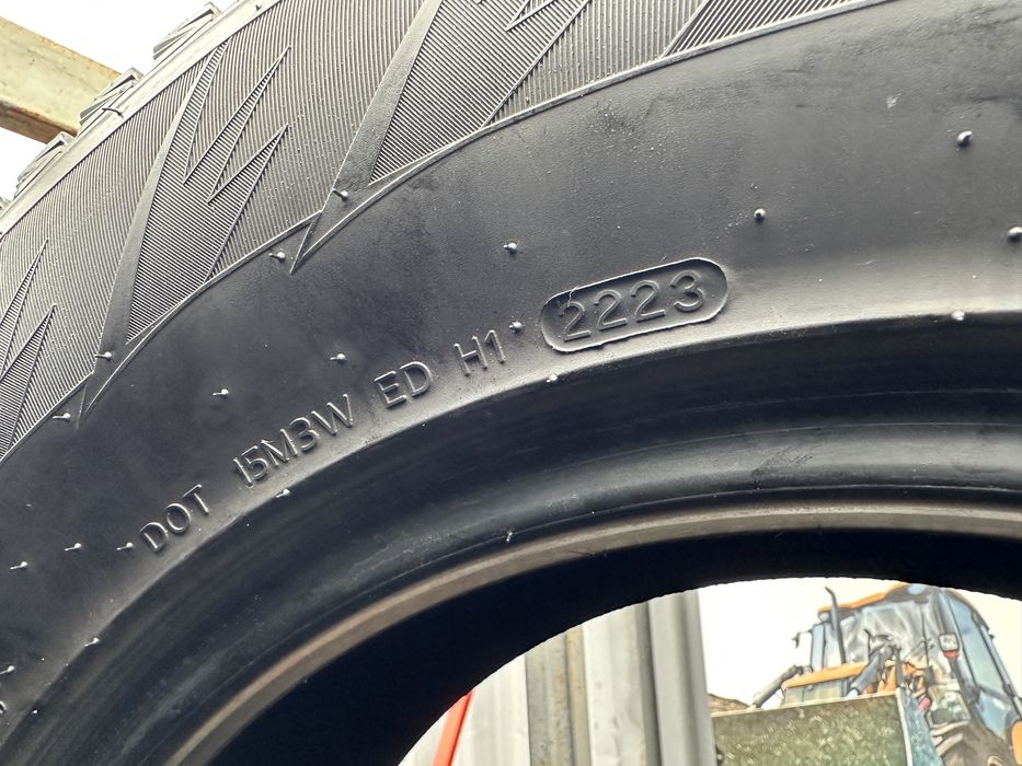 Шини б/у 265/65 R17 Hankook 4шт