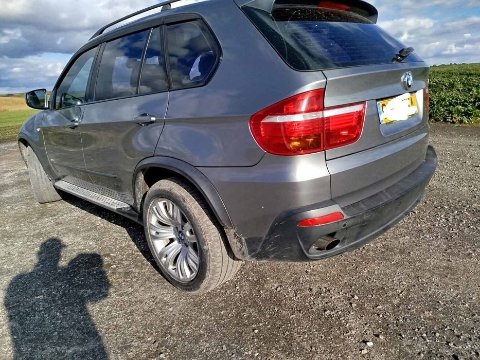 BMW X5 e70 2007 3tdi .
