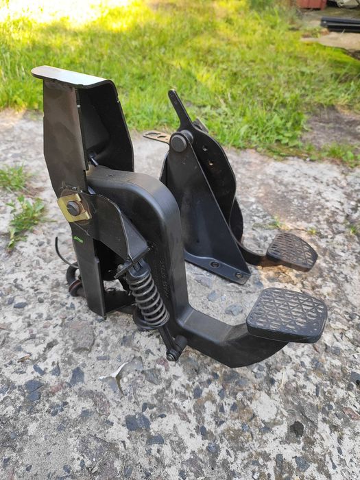 Педальний тракт механіка Блок педалей ВІТО 638