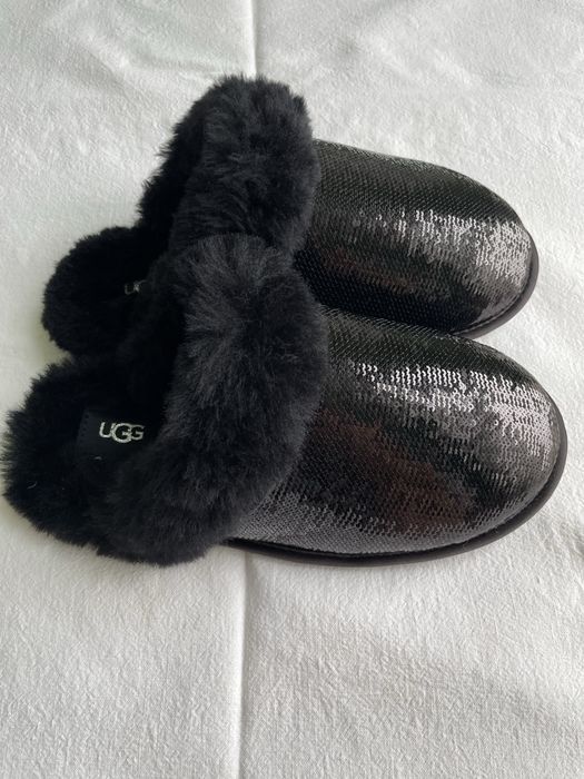 Шкіряні утеплені тапочки UGG