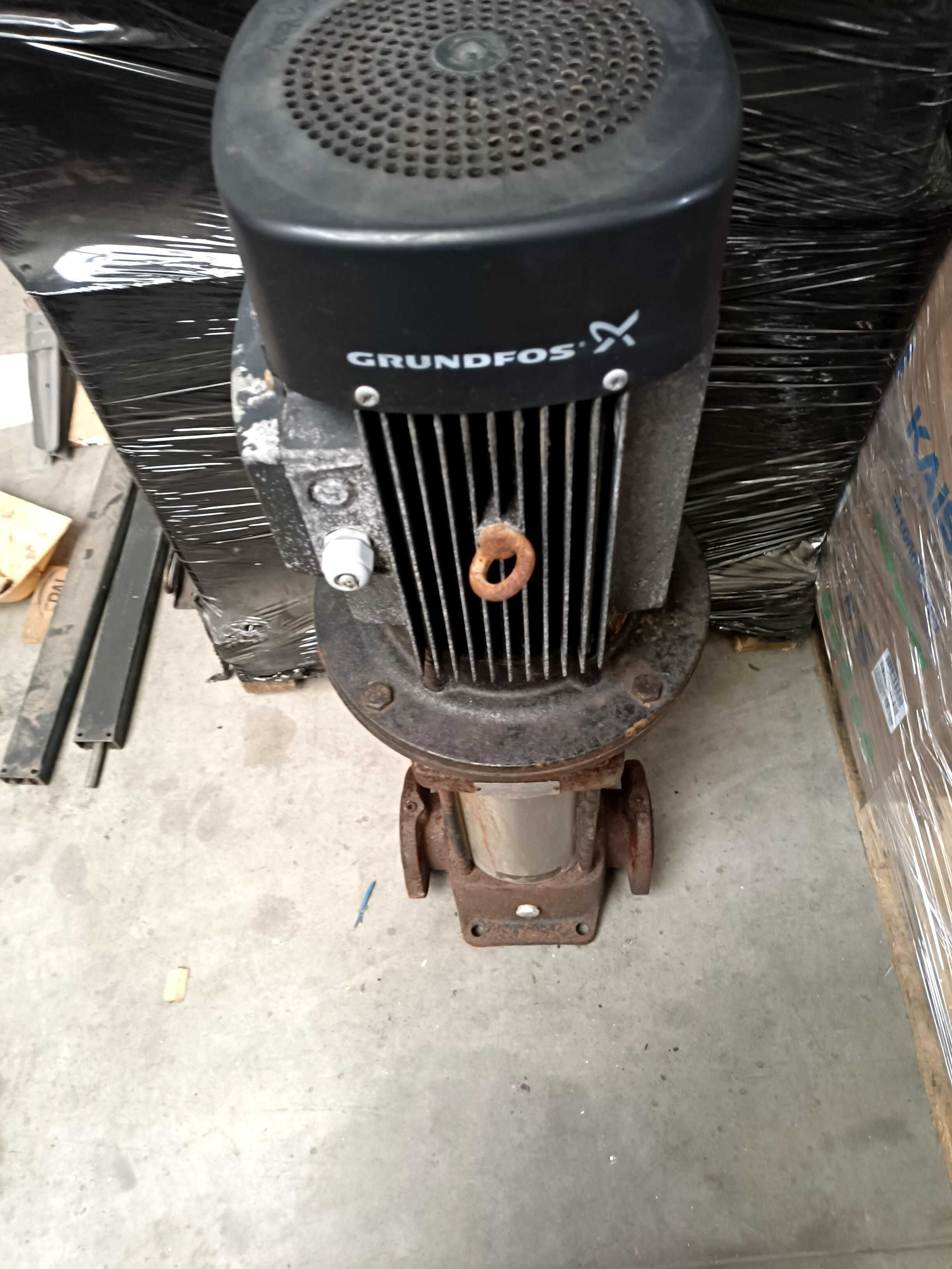 Pompa pionowa Grundfos CR16-60 A-F-A-AUUE       5,5KW