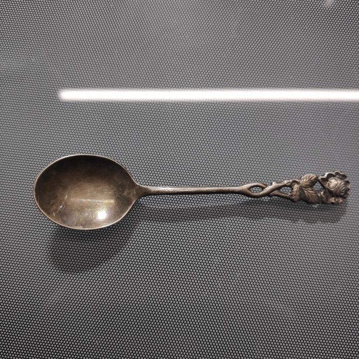 Stara łyżeczka chyba srebrna