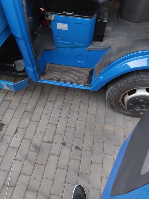 Blacharstwo naprawa blacharsko lakiernicza busów Łódź