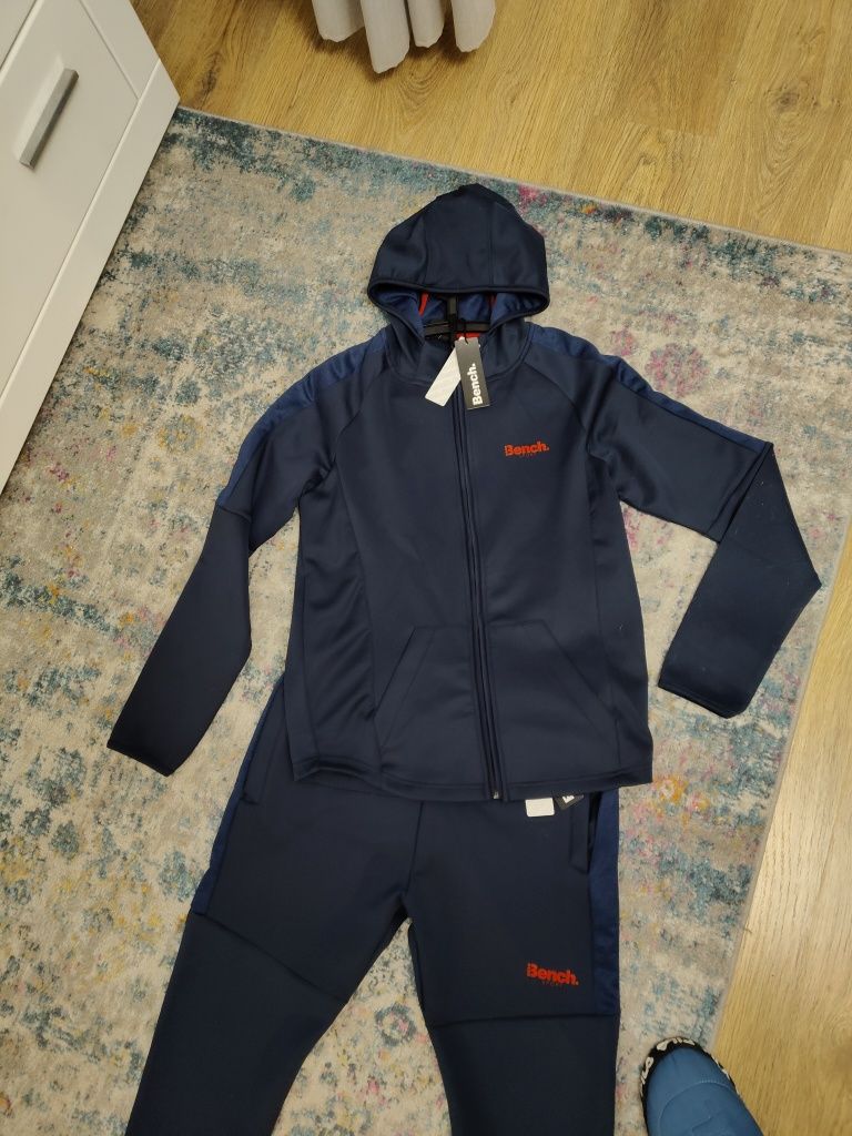 Dres Bench Latiss KOMPLET granatowy nowy set rozmiar M