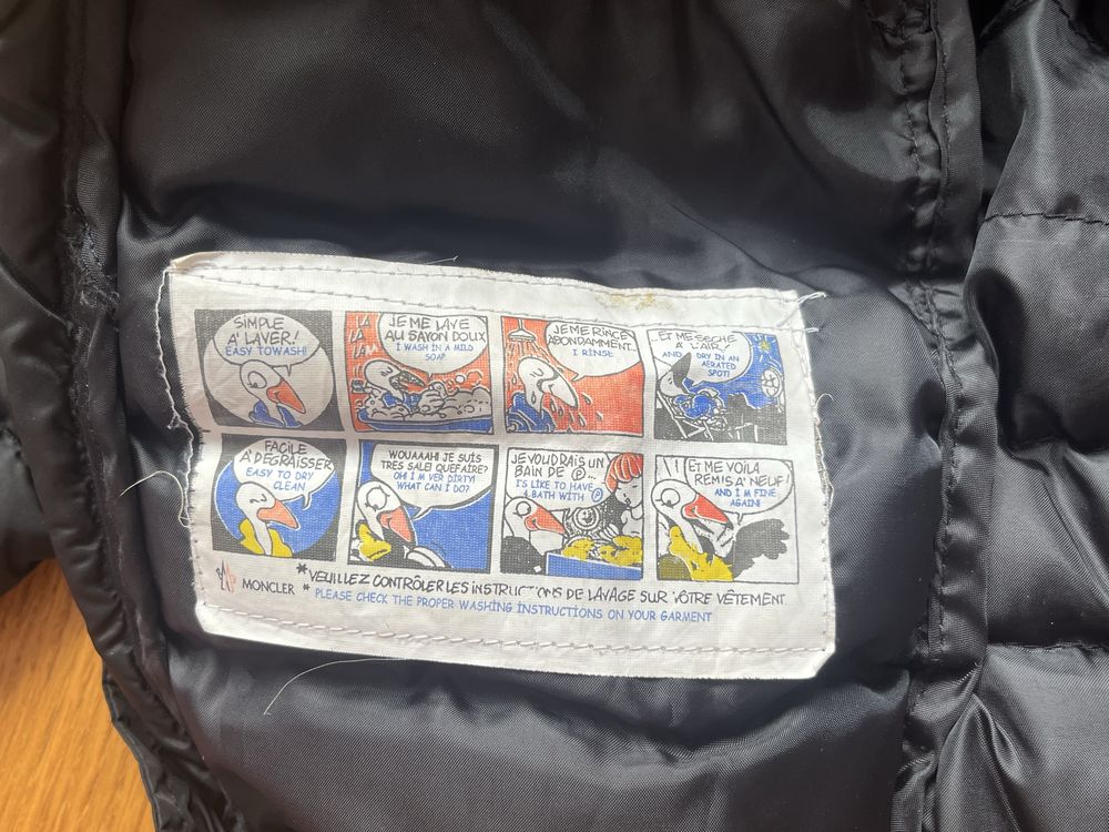 moncler kurtka dziecięca czarna puchowa zimowa