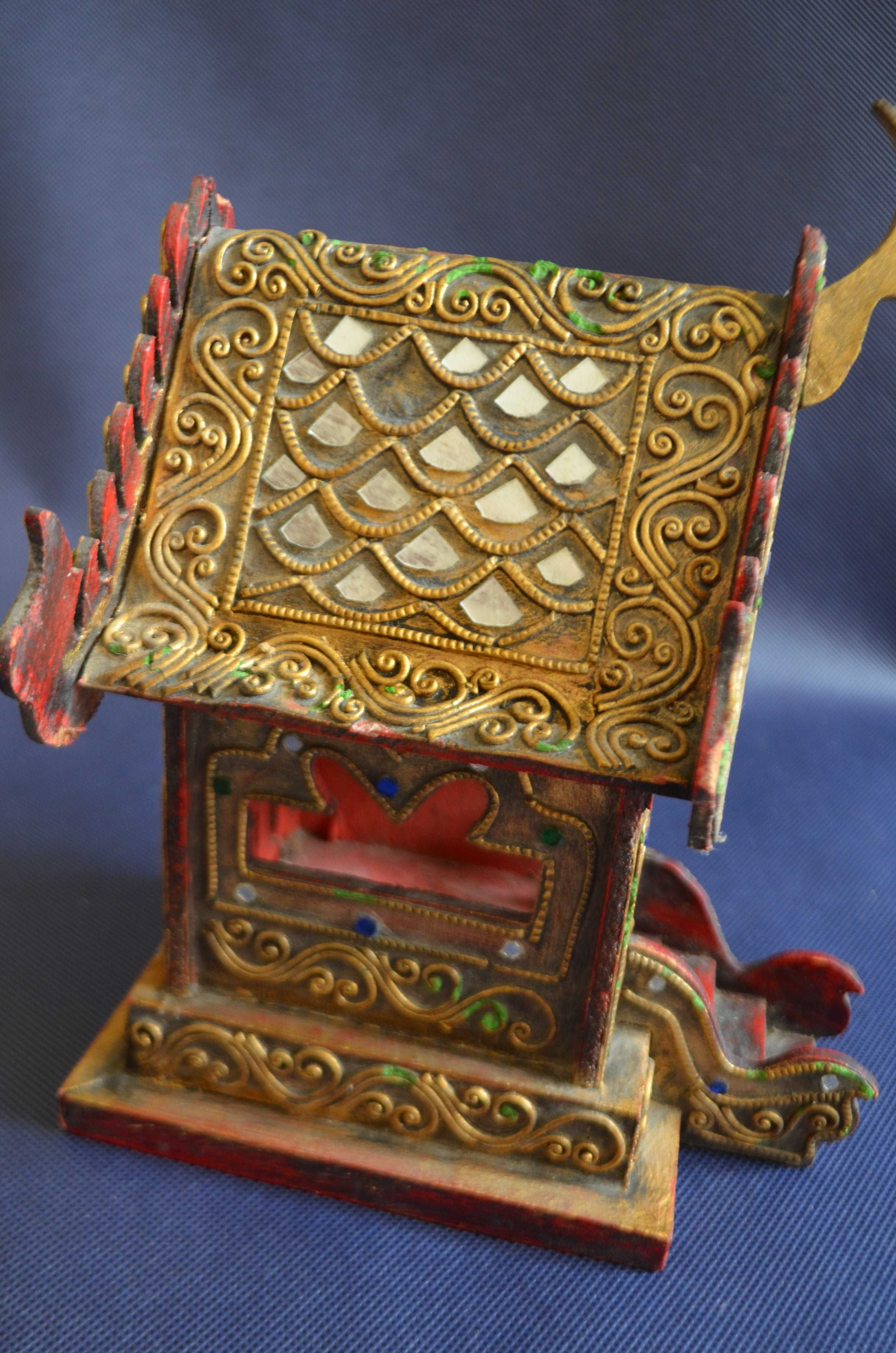 rękodzieło Japonia ołtarzyk pagoda drewno