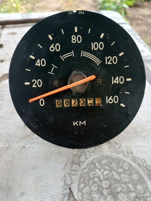 Щиток  приборів 2140.