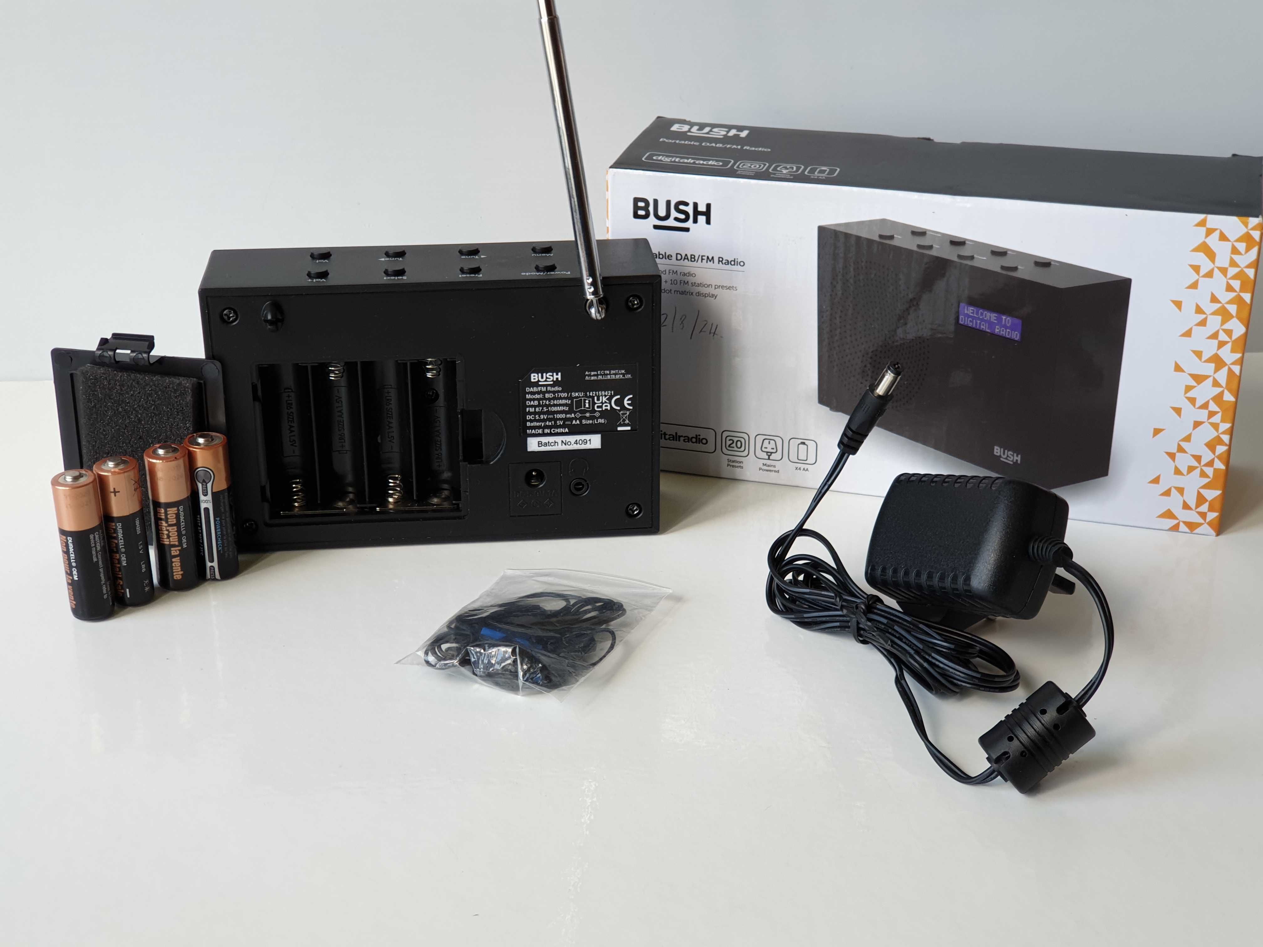 радіо Bush BD-1709 Portable DAB FM Radio LCD Display Black