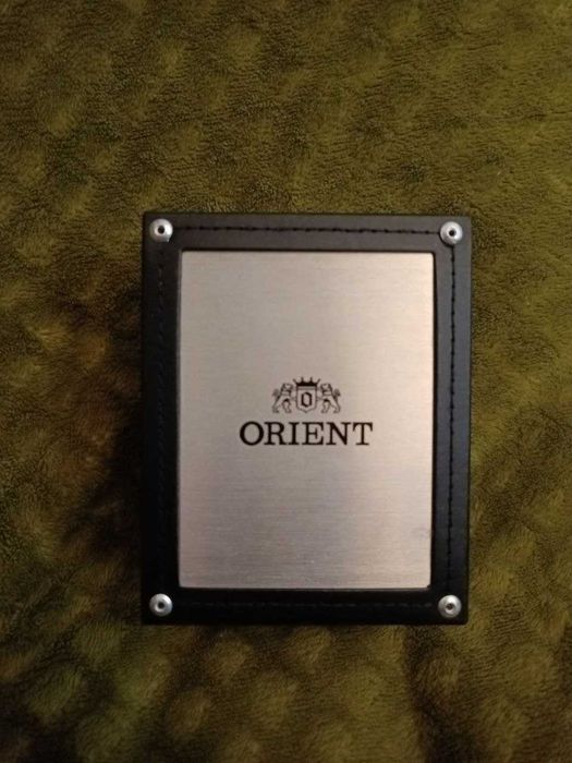Коробка від годинника Orient