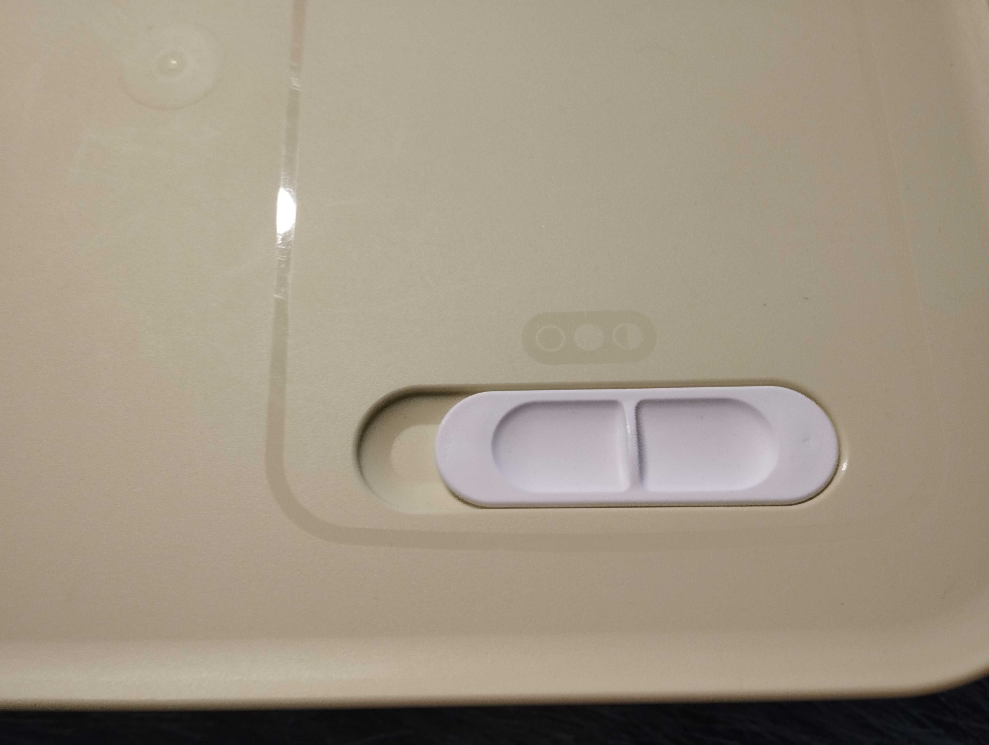 Nowe tupperware pojemnik 9.9 l
