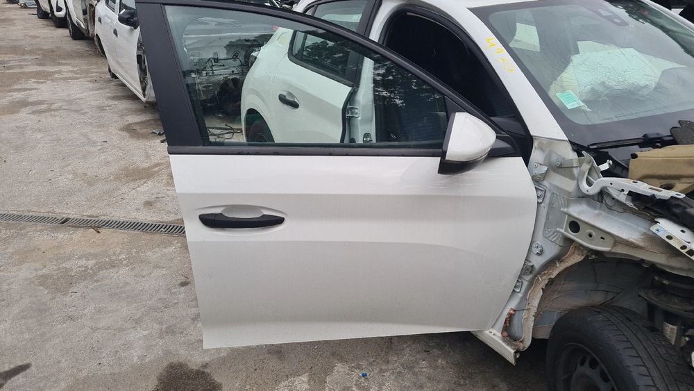 Porta frente direita PEUGEOT 208 II