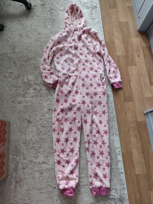 Продам кигуруми размер М