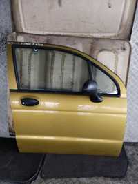Drzwi przednie prawe z lusterkiem Daewoo Matiz