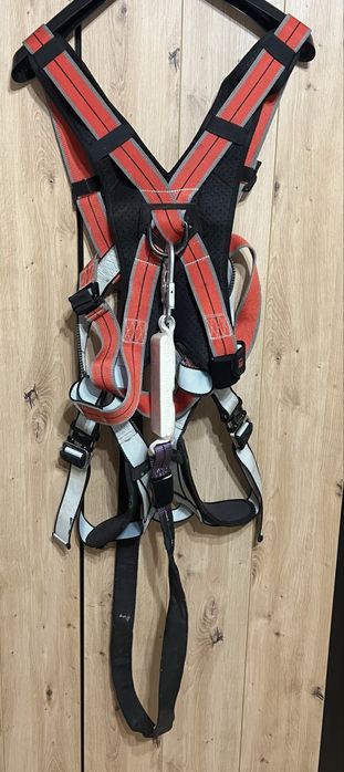 Szelki Wurth do pracy na wysokosciach