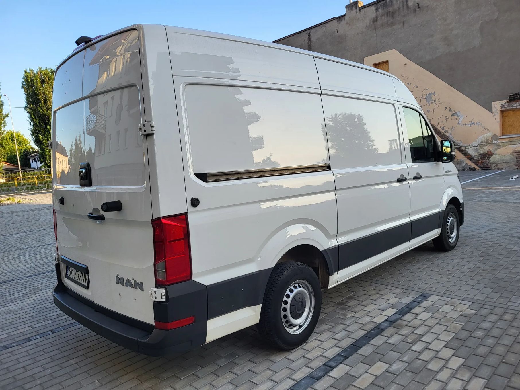 MAN TGE 3.140  2.0 140 KM Polski Salon FV 23 % Blaszak 3,5 T KLIMA 2018 r