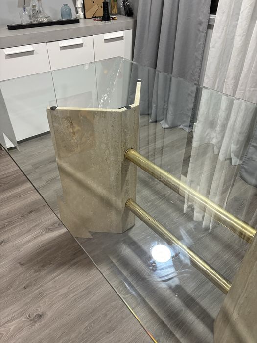 mesa de vidro e marmorito