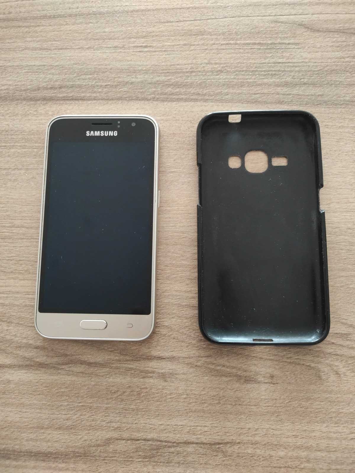 Samsung Galaxy J1 DUOS SM-J120H (нова батарея тримає 2 дні)