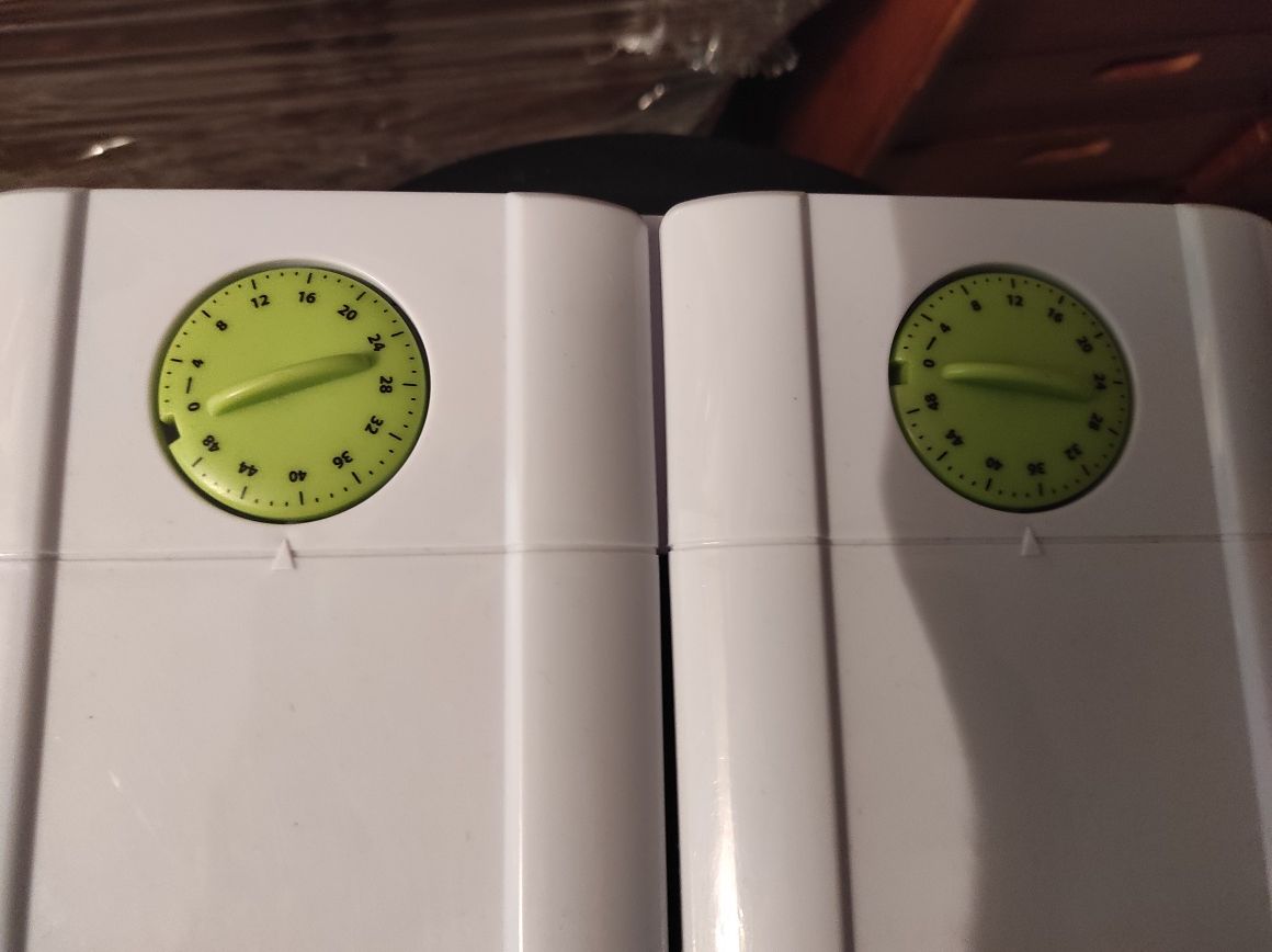 Dispensador automático de comida para animais