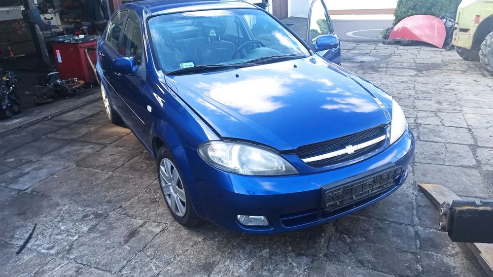 Chevrolet  Lacetti 1.6 L44    lakier 26v   silnik skrzynia  maska zderzak  drzwi błotniki   klapa bagażnika