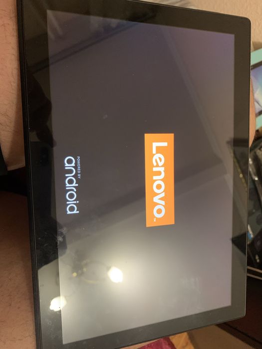 планшет Lenovo Tab 4