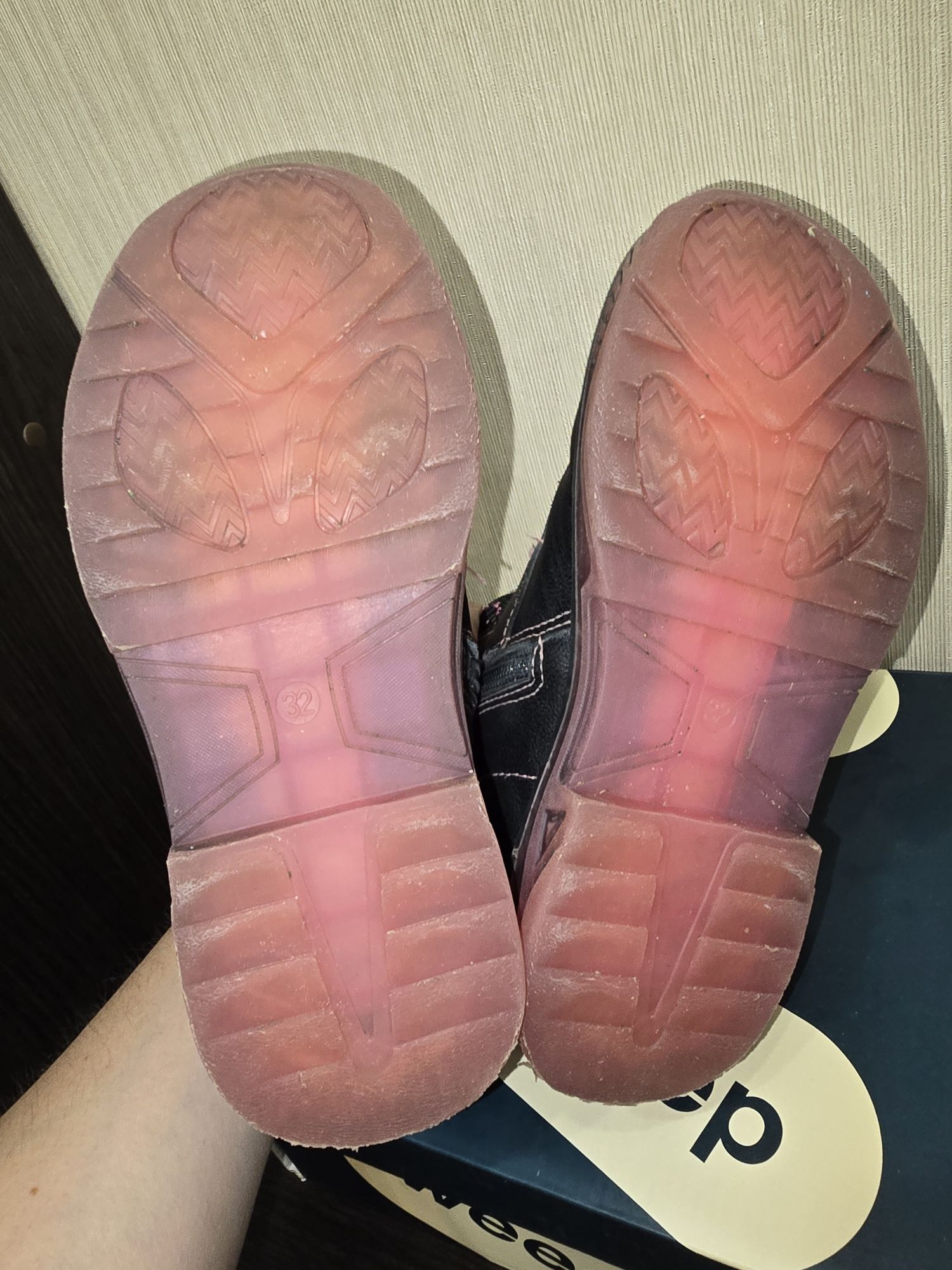 Демісезонні дитячі шкіряні ортопедичні черевики Weestep 32p.