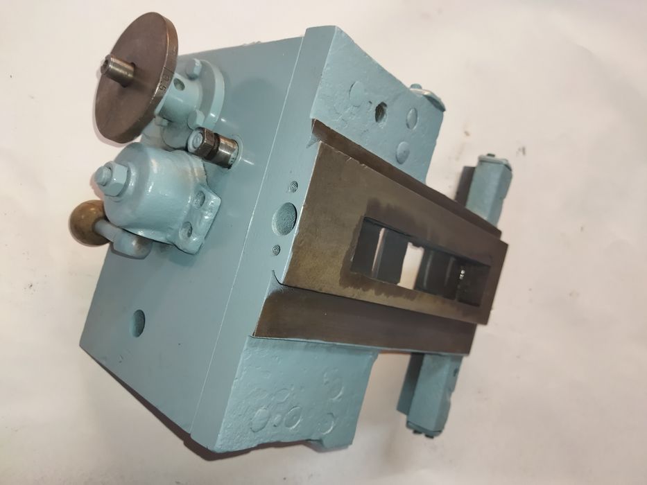 Токарный станок ТВ-6м не комплект.