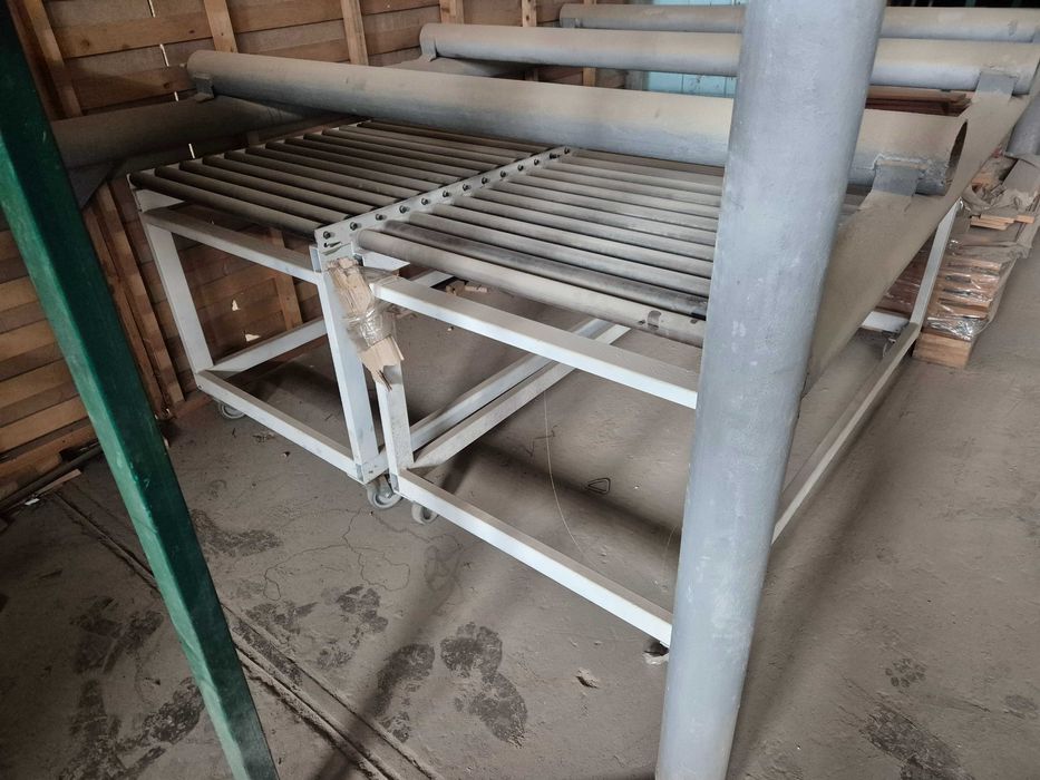 Стіл роликовий стол тележка на колесах конвеєр стелаж