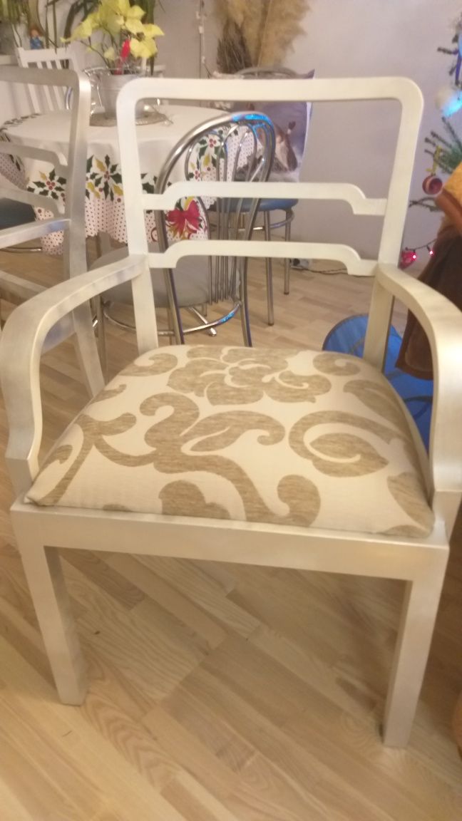 Krzesło duże szerokie srebno białe fotel 95/53/60