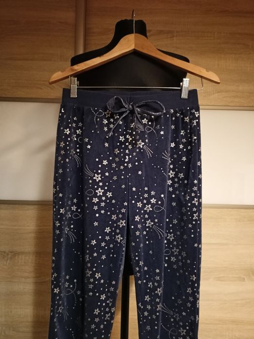 Ciepłe welurowe spodnie od piżamy. Rozmiar S/M.