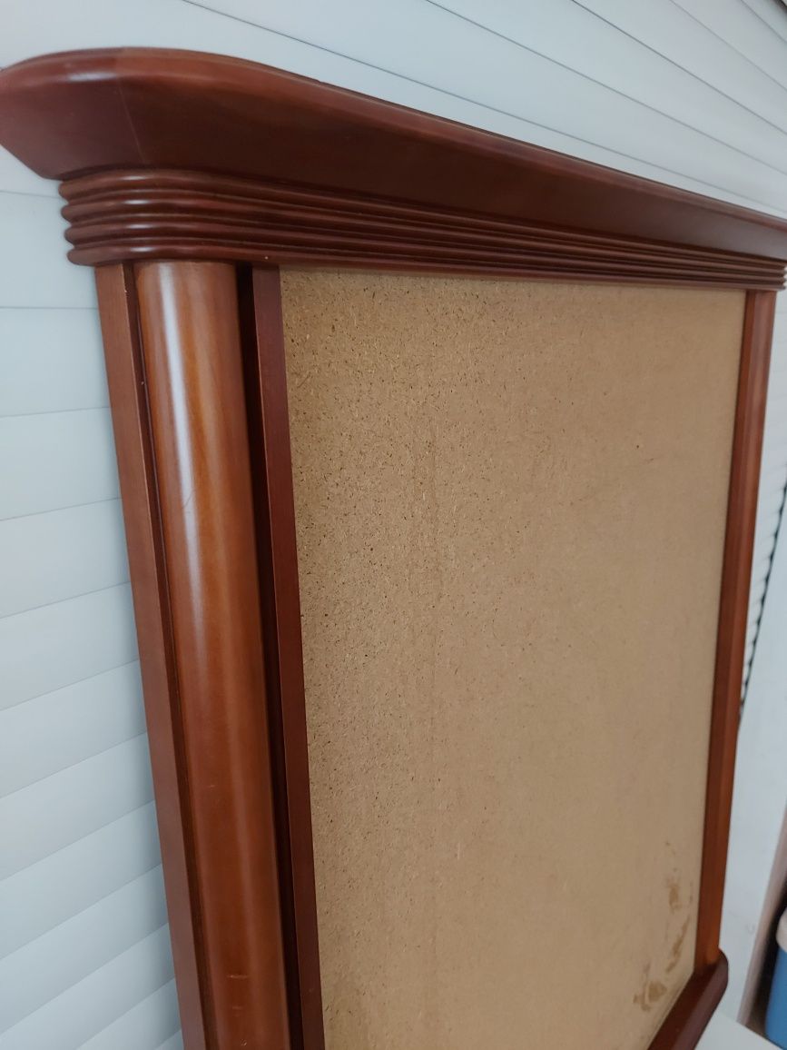 Base de espelho em cerejeira