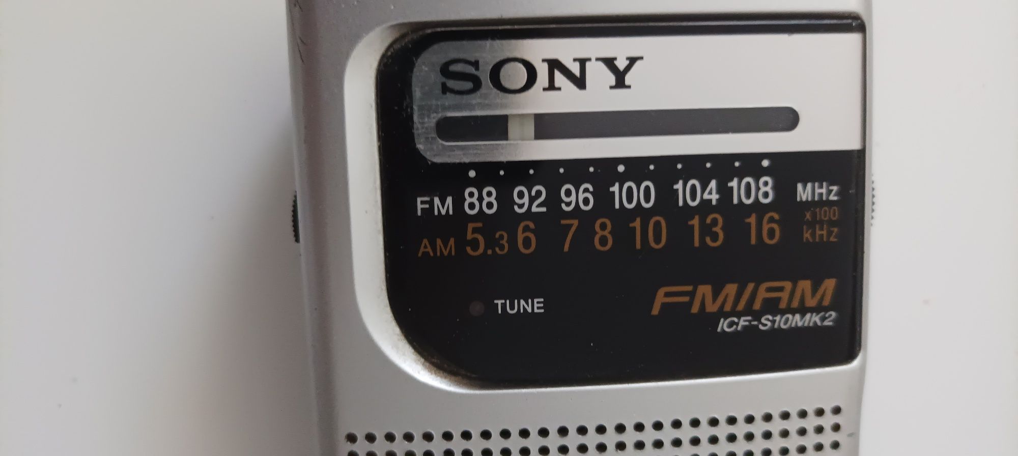 Rádio portátil Sony