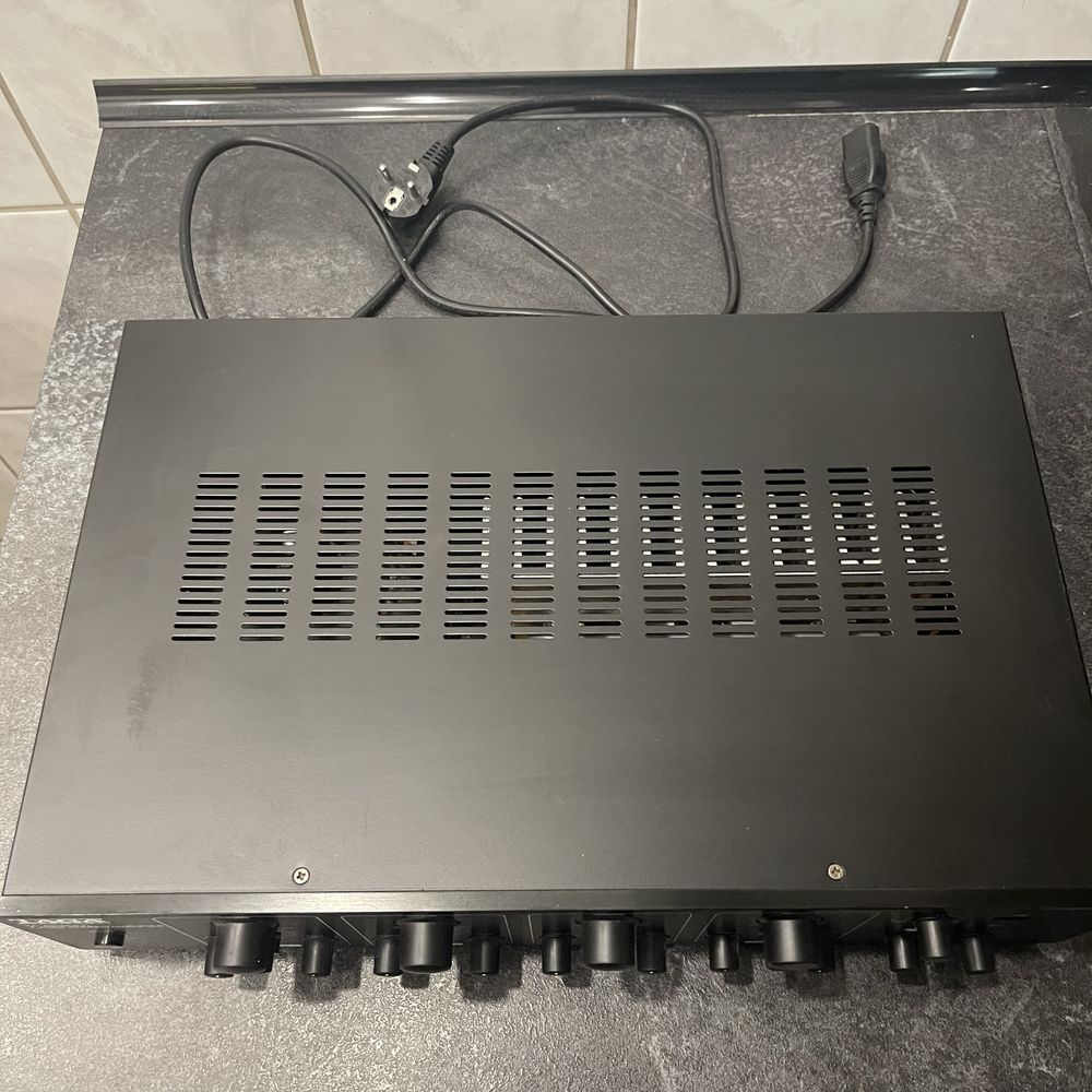 Wzmacniacz strefowy TAGA HARMONY TA-600 multi - (odtwarzacz-equalizer)