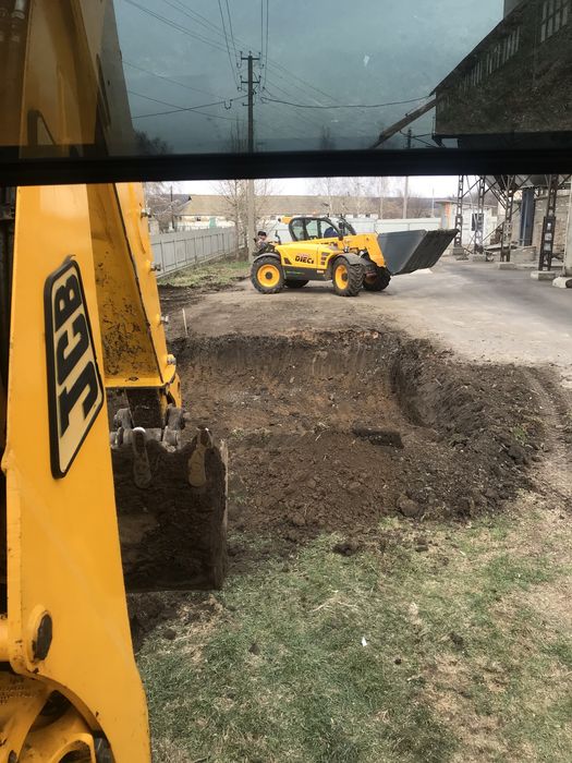 Екскаватор - Погрузчик- Оренда спецтехніки