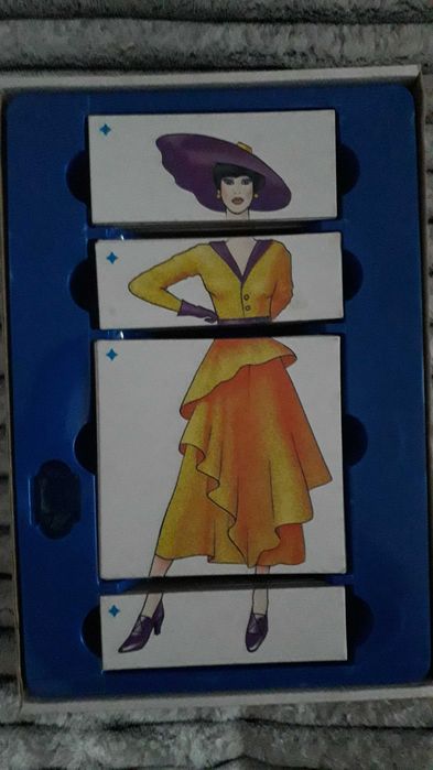 Gra układanka "Moda i modelki".