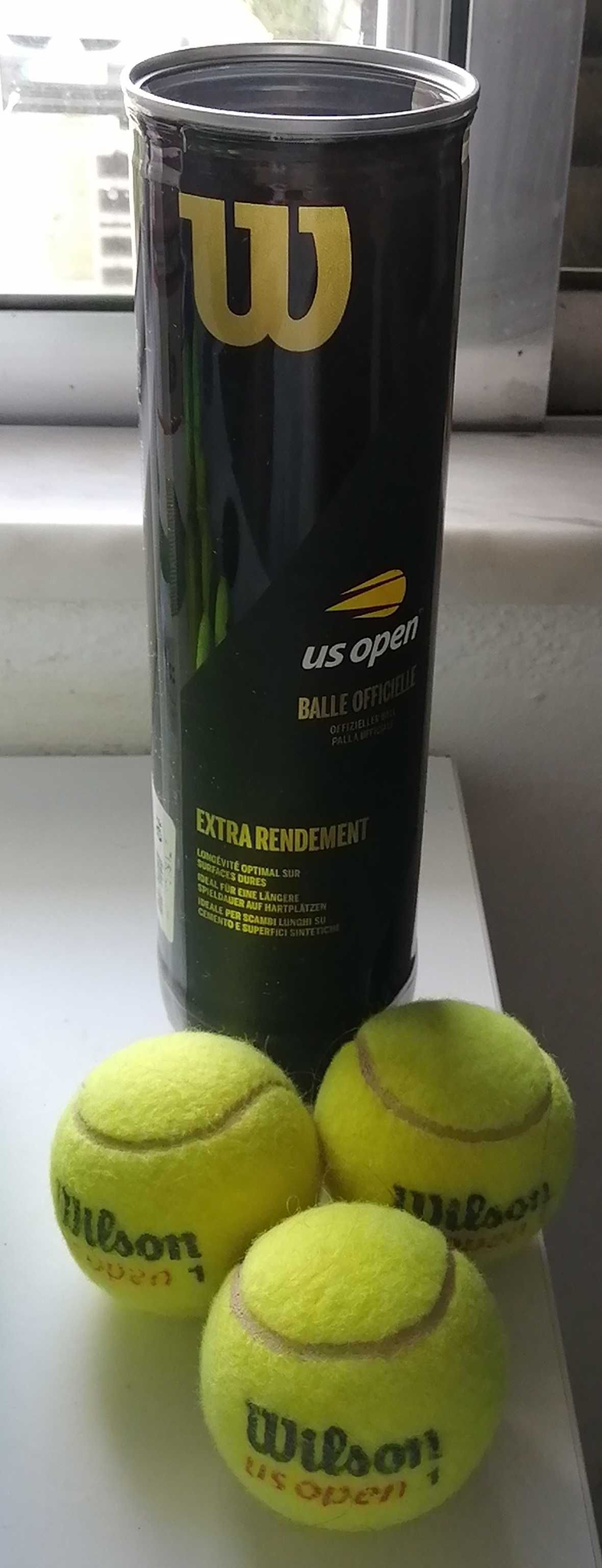 15 bolas de tênis