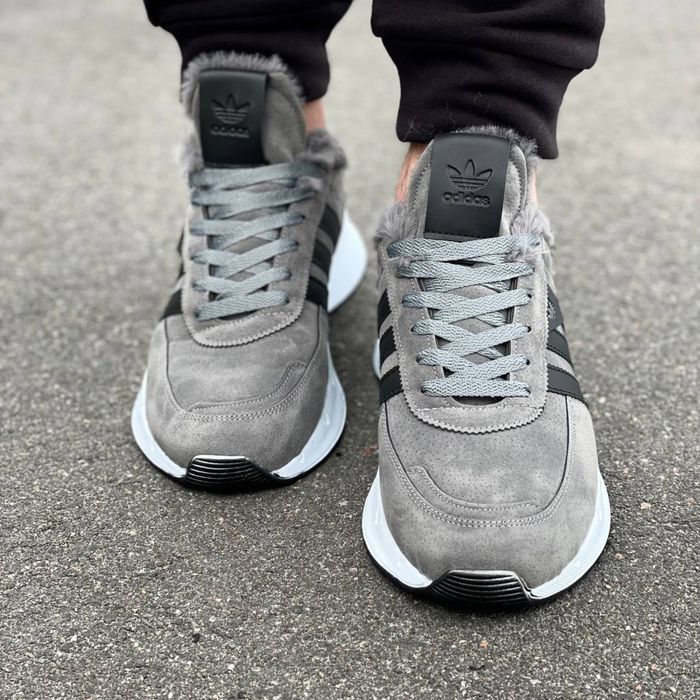 Чоловічі топові зимові кросівки на хутрі adidas40-44