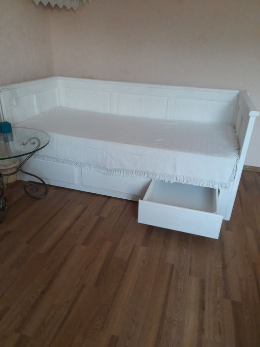 Кровать з натурального дерева (безкоштовна доставка)